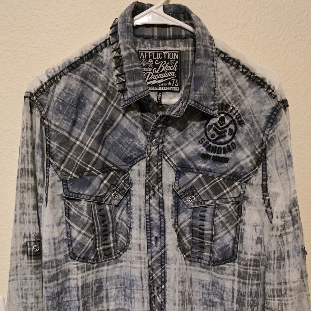 Affliction mens button down long sleeve